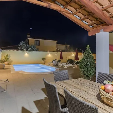 Villa Monique Comfortable Holiday