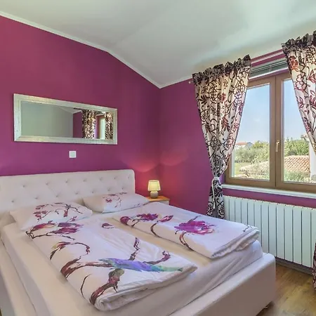 Villa Monique Comfortable Holiday Vodnjan